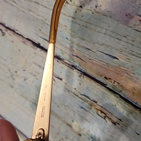 Michael kores sunglasses - Picture 5 of 6